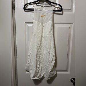 Nike Dri-FIT White Apparel
